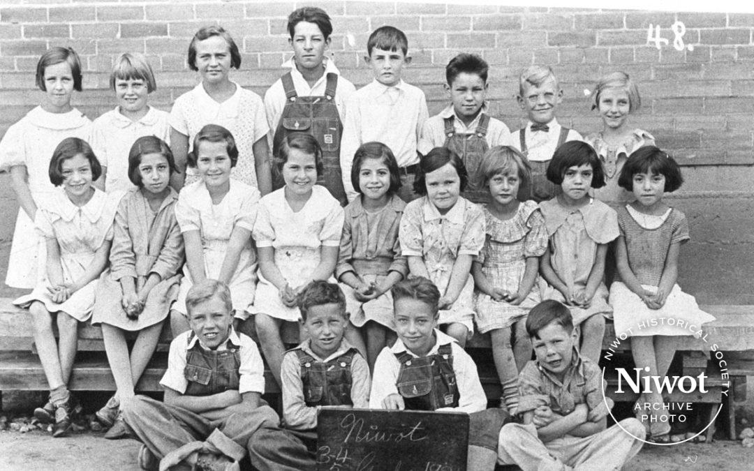 Niwot School Students, 1934