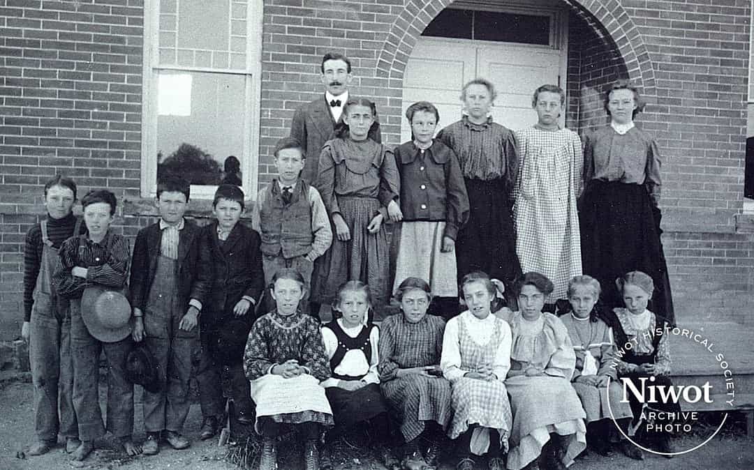 Willowdale School Class ca 1904