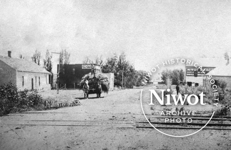 Niwot Street Scene ca 1908