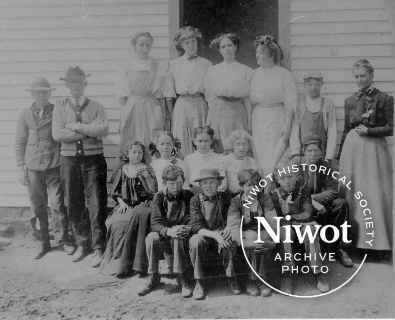 Niwot School 1909