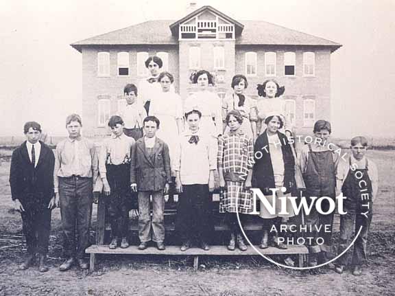 Niwot School, 1913