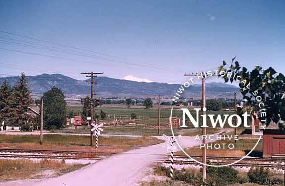 Niwot Railroad Crossing