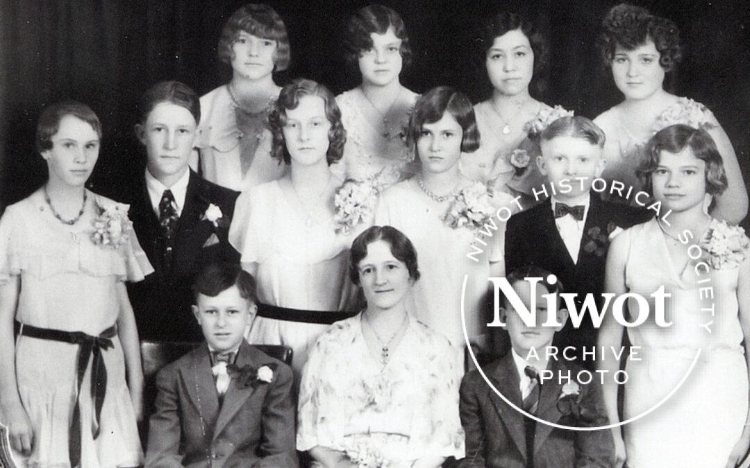 Niwot School 1931 Graduates